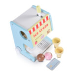 Moni Toys Детска дървена количка за кукли 2150-Copy