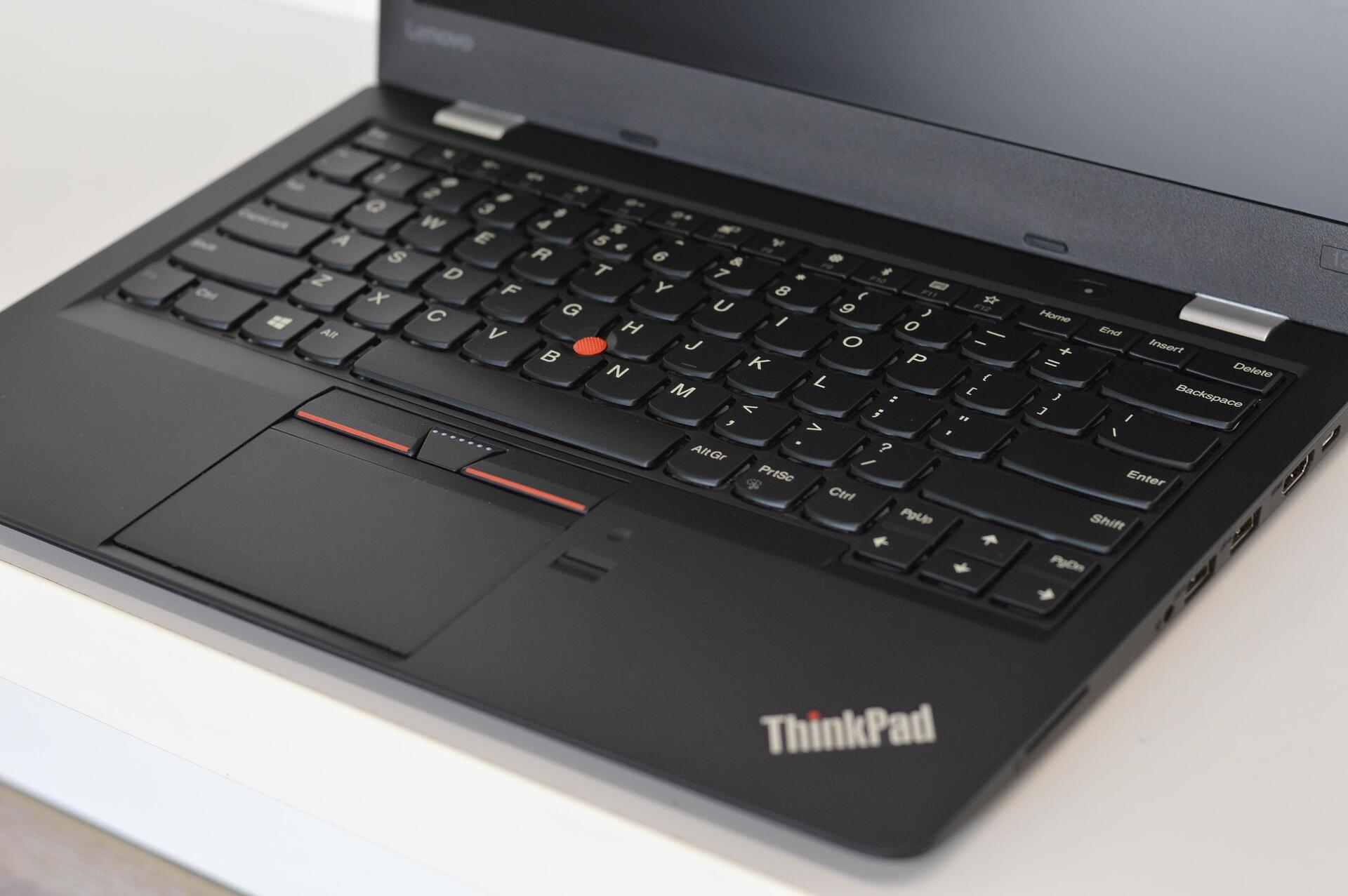 ThinkPad 13 (2nd Gen) 13型 Core i5-7200U Lenovo Thinkpad 13 I5