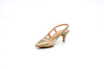 Елегантни златни дамски сандали от лак на висок ток 01.3450