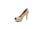 Елегантни златни дамски обувки от еко кожа 47.9881