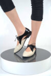 Елегантни бежови дамски обувки от естествен лак 29.4005