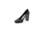 Елегантни черни дамски обувки от лак на висок ток 01.540