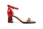 Елегантни червени дамски сандали от естествен лак на висок ток 29.15052