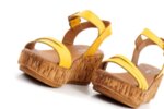 Ежедневни жълти дамски сандали от естествена кожа на висок ток 04.080