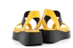 Ежедневни жълти дамски сандали от естествена кожа 56.2605