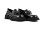 Ежедневни черни дамски обувки от естествен лак 06.22112