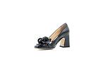 Елегантни черни дамски обувки от естествен лак на висок ток 01.1900