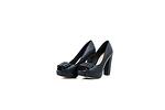 Елегантни черни дамски обувки MENBUR от еко кожа на висок ток 47.22123
