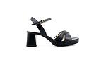 Елегантни черни дамски сандали от естествена кожа на висок ток 29.4203