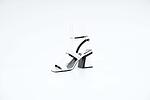 Елегантни бели дамски сандали от естествена кожа на висок ток 04.1266