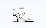 Елегантни бели дамски сандали от естествена кожа на висок ток 04.1266
