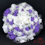Булчински букет от изкуствени рози в лилаво и бяло N4