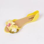 Силиконови обувки в жълт цвят с цветя