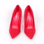 Червени дамски обувки с камъчета