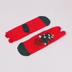 Червени детски коледни чорапи с елхичка