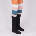 Черни дамски 7/8 чорапи с цветно райе