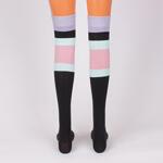 Дамски черни 7/8 чорапи с цветно пастелно райе