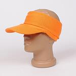 Свежа шапка с козирка в оранжев цвят