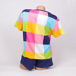 Свежа дамска пижама на квадрати в ярки цветове и надпис