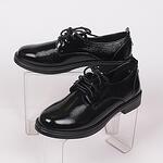 Черни дамски обувки с връзки