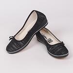 Черни платнени дамски обувки със сребрист акцент и панделка