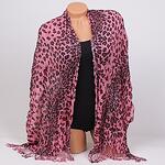 Розов дамски шал с леопардов принт