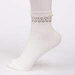 Бели дамски чорапи с декорация от перли и цветни камъчета
