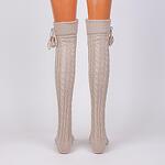 Фигурални бежови дамски 7/8 плетени чорапи с помпони