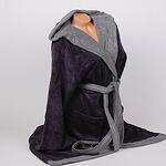 Тъмно лилав халат за баня с качулка и сив кант