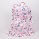 Розов халат и пижама за бременни и кърмачки с флорален десен и щъркел