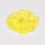 Голямо жълто декоративно цвете