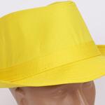 Дамска шапка-бомбе в свеж жълт цвят