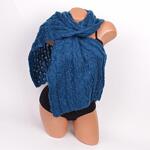 Дамски шал от едро плетиво в тъмно синьо