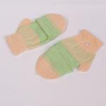 Детски плетени ръкавички  в кайсиев и зелен цвят