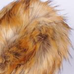 Мека зимна пухкава шапка в цвят лисица