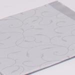 Покривка за маса в сребрист цвят с флорални мотиви - 120/160 см.