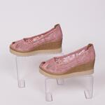 Розови обувки с мрежа и висока платформа