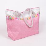 Розова плажна чанта с цветни пискюлчета