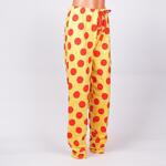 Сладка дамска пижама в ярко червено и жълто на точки с патенце