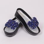 Удобни дамски чехли със сини цветя и камъчета