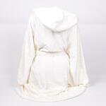 Халат за баня в млечно бял цвят с качулка