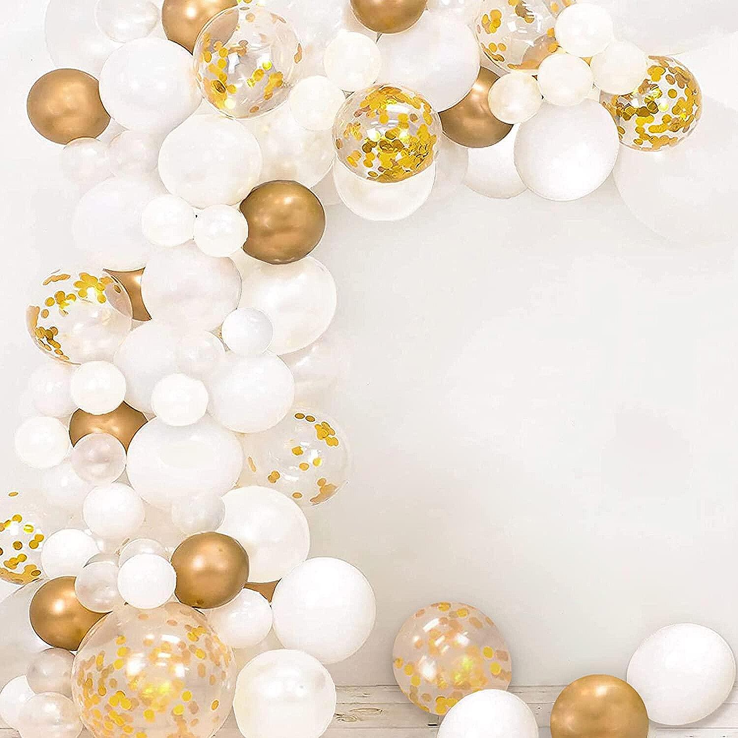Арка от Бели + златни балони  и конфети - 110 броя + помпа