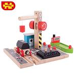 Bigjigs Дървен док за въглища с магнитен кран BJT257