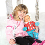 Интерактивна кукла Чичобело - Пълзяща кукла Чичобело със зимни дрехи 05001