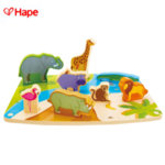 Hape - Дървен пъзел за игра домашни животни H1454