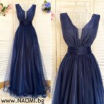 Официална дълга рокля с блестящи частици в мастилено син цвят