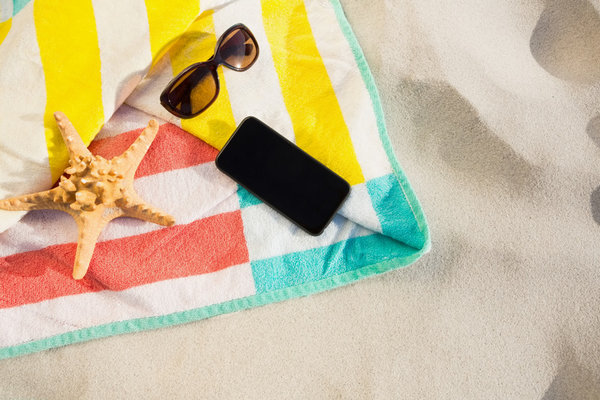 8 съвета как да предпазим телефона си през лятото