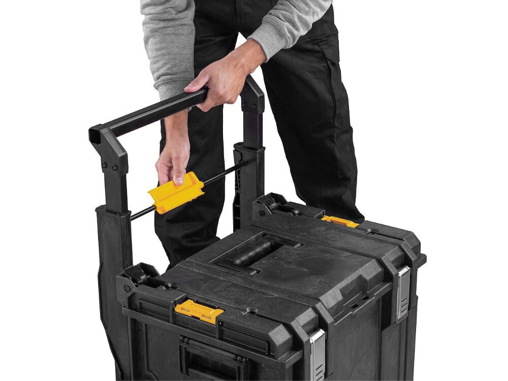 Куфар за инструменти пластмасов на колела DeWALT DS450