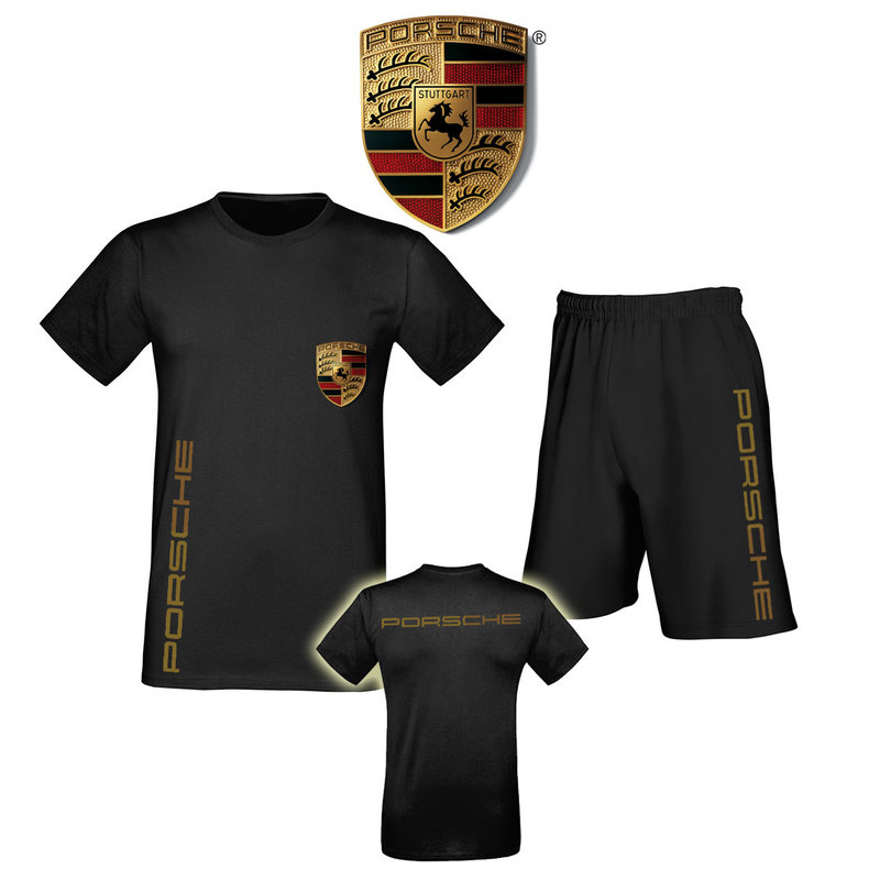 Egyedülálló nyári együttes, amely pólóból és rövidnadrágból áll Mercedes-Benz AMG-Copy