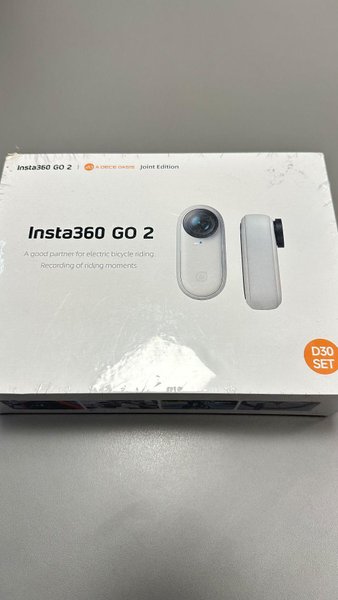 Insta360 GO 2  insta 360 go 2 新品　未開封 Insta360 GO 2 Action Camera CING2XX/A B&H Photo Video